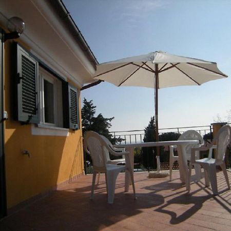 Agriturismo Tendapiccola チェリアーレ エクステリア 写真