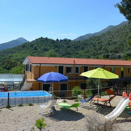 Agriturismo Tendapiccola チェリアーレ エクステリア 写真