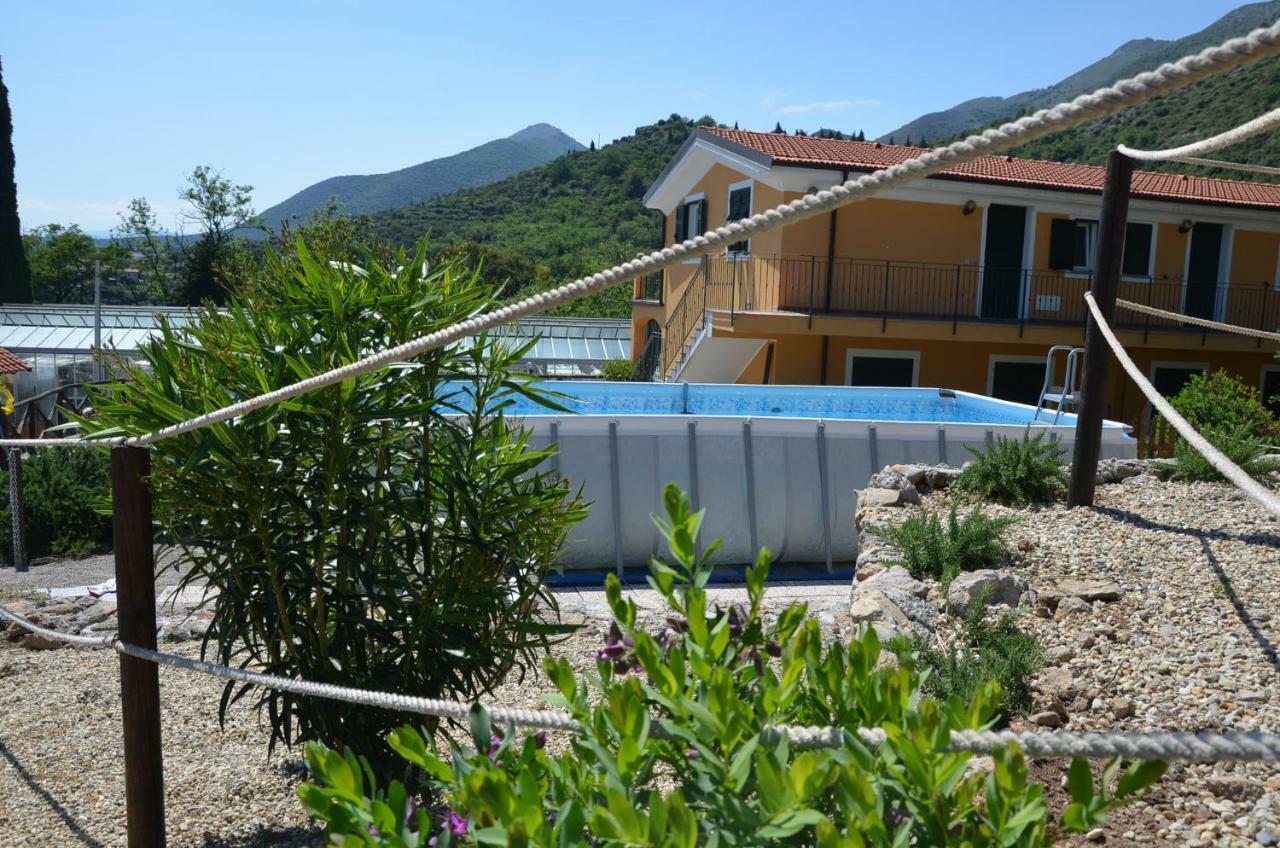 Agriturismo Tendapiccola チェリアーレ エクステリア 写真